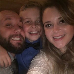 Meet your Posher, Courtney